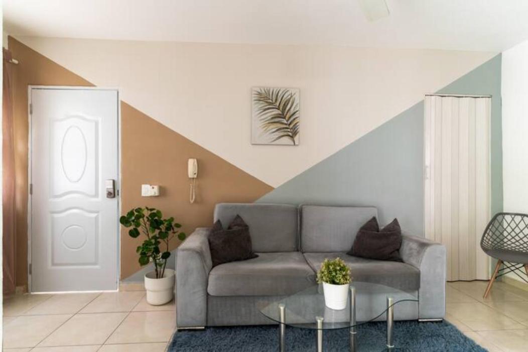 Cozy 2 Bdr Condo, With Pool Area And Free Wifi プンタ・カナ エクステリア 写真